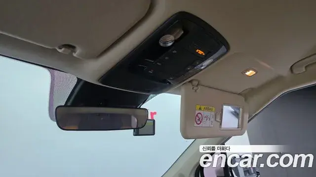Kia Carnival 2021 — Photo 16/20