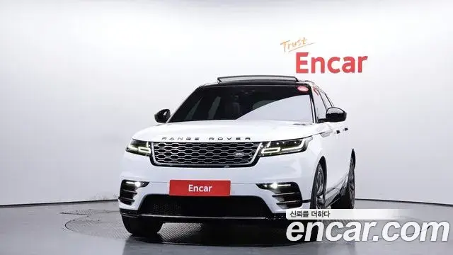 Land Rover Range Rover Velar 2018 — Photo 15/20