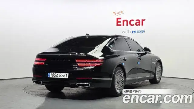 Genesis G80 2022 — ფოტო 25/41
