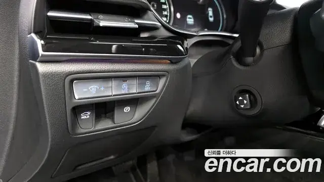 Genesis G80 2022 — ფოტო 15/41