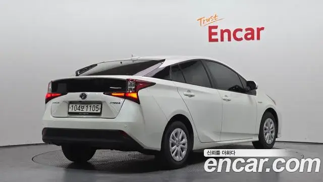 Toyota Prius 2020 — Şəkil 20/20