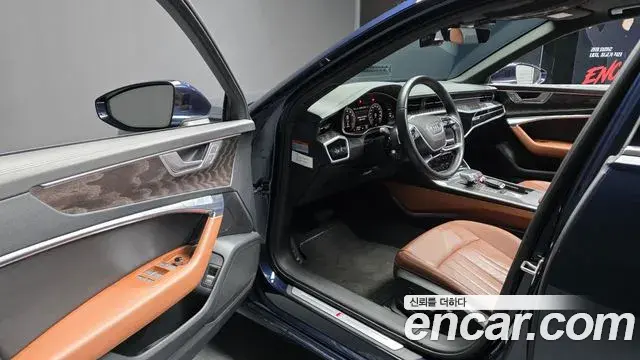 Audi A6 2023 — Şəkil 31/32