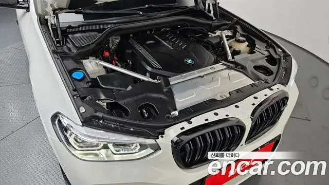 BMW X3 2021 — ფოტო 28/37