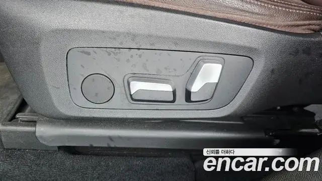 BMW X3 2021 — ფოტო 33/37