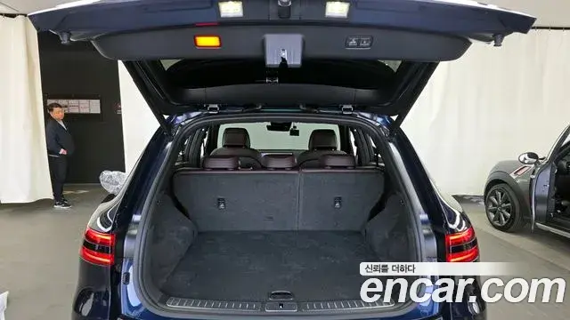 Genesis GV70 2024 — Şəkil 24/32