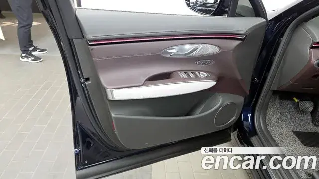 Genesis GV70 2024 — Şəkil 19/32