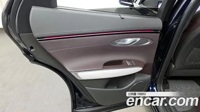 Genesis GV70 2024 — Şəkil 3/32