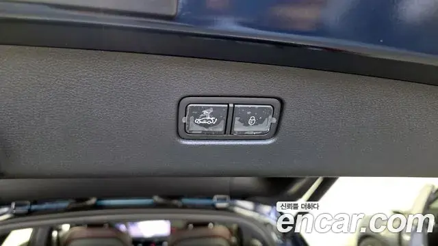 Genesis GV70 2024 — Şəkil 18/32