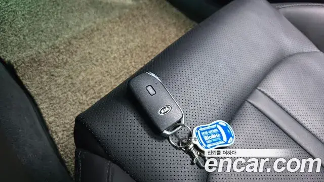Kia K5 2020 — Photo 16/32