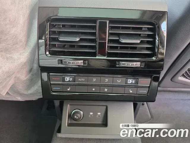 Volkswagen Touareg 2025 — Şəkil 3/19