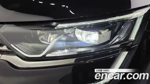 Renault Samsung QM6 2019 — ფოტო 14/33