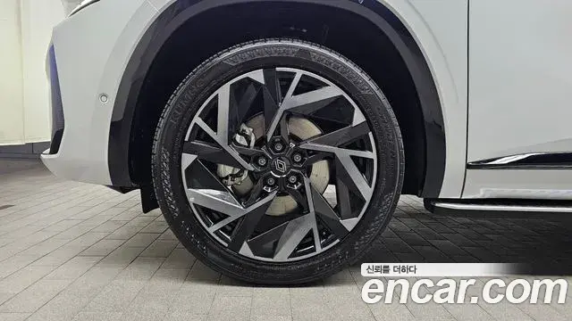 Renault Samsung Grand Koleos 2025 — Photo 35/35