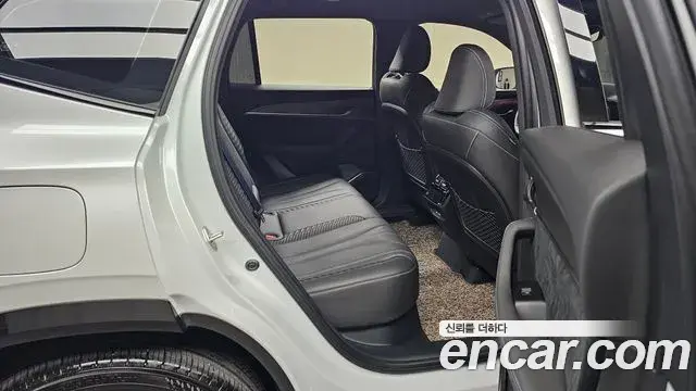 Renault Samsung Grand Koleos 2025 — Photo 14/35