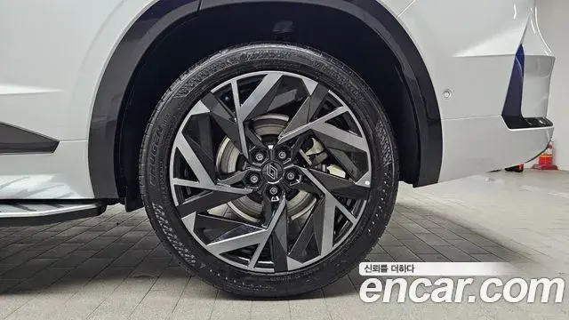Renault Samsung Grand Koleos 2025 — Photo 5/35