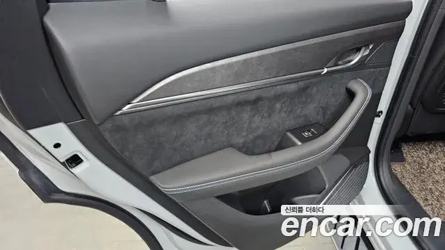 Renault Samsung Grand Koleos 2025 — Photo 15/35