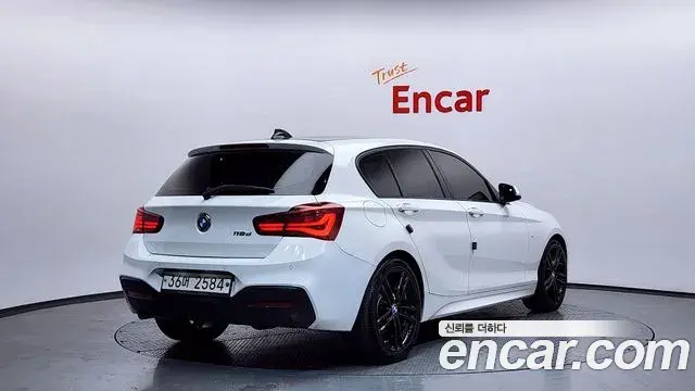 BMW 1 Series 2018 — Фото 2/20