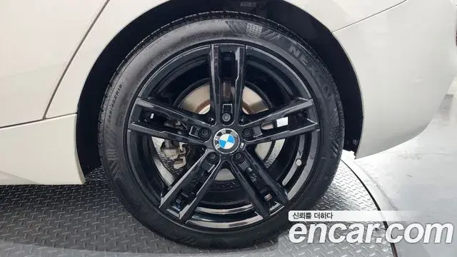BMW 1 Series 2018 — Şəkil 4/32