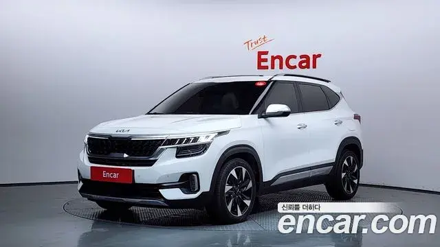Kia Seltos 2022 — ფოტო 11/34