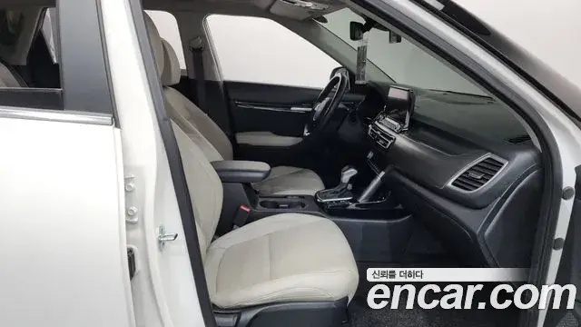 Kia Seltos 2022 — ფოტო 5/34