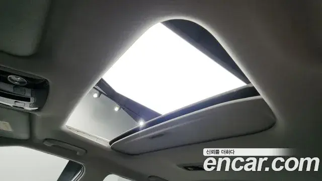 Kia Seltos 2022 — ფოტო 9/34