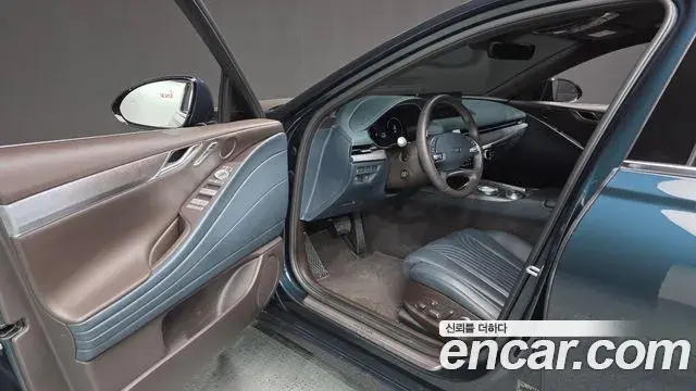 Genesis G80 2022 — ფოტო 19/38