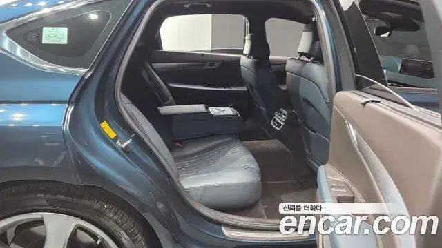 Genesis G80 2022 — ფოტო 35/38