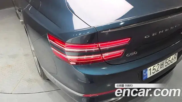 Genesis G80 2022 — ფოტო 13/38