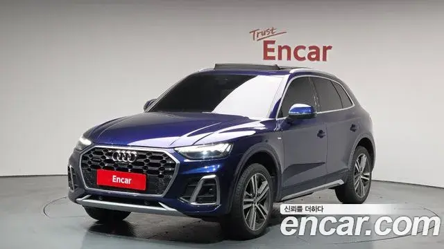 Audi Q5 2021 — ფოტო 14/20