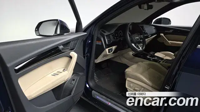 Audi Q5 2021 — ფოტო 12/20