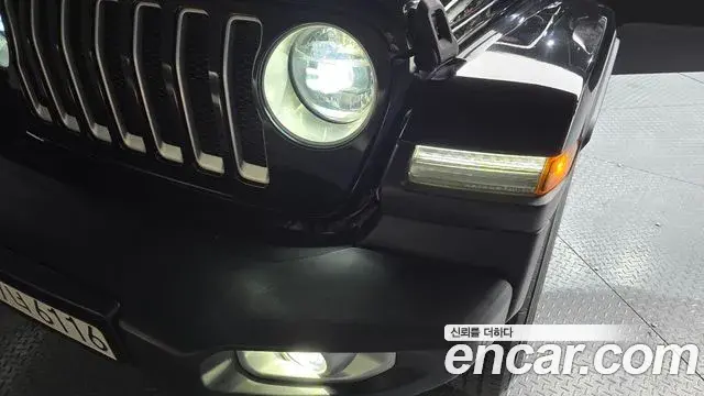 Jeep Wrangler 2019 — Photo 6/30