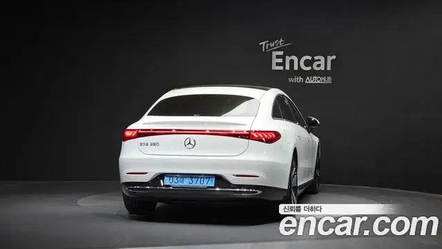 Mercedes-Benz EQS 2022 — ფოტო 18/31