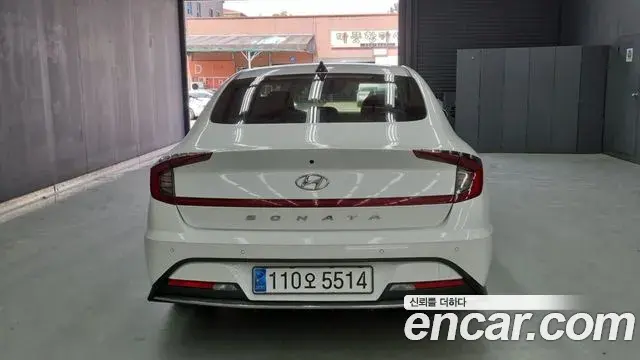 Hyundai Sonata Hybrid 2021 — Şəkil 13/18