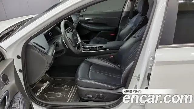 Hyundai Sonata Hybrid 2021 — Şəkil 17/18