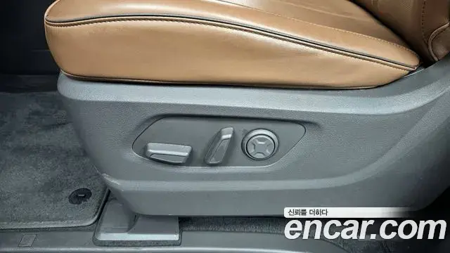 Hyundai Staria 2024 — Şəkil 6/32