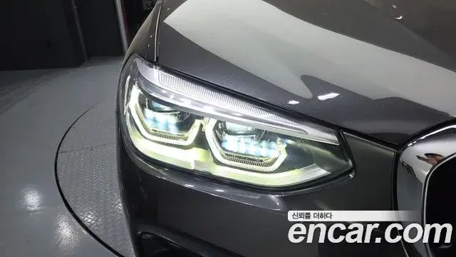 BMW X3 2020 — ფოტო 28/34