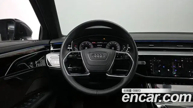 Audi A8 2021 — Şəkil 17/20