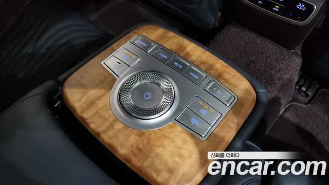 Genesis G80 2021 — Photo 7/39