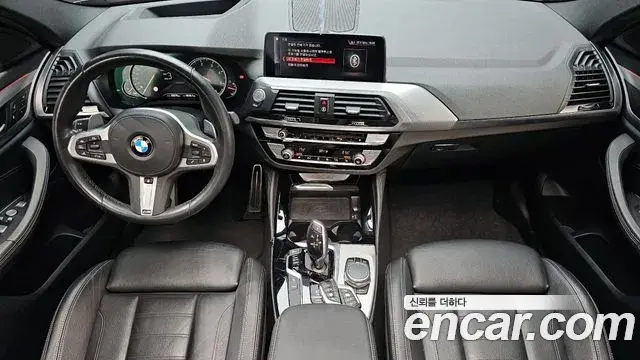 BMW X4 2019 — Photo 26/30