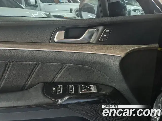 Kia K5 2020 — Photo 14/17