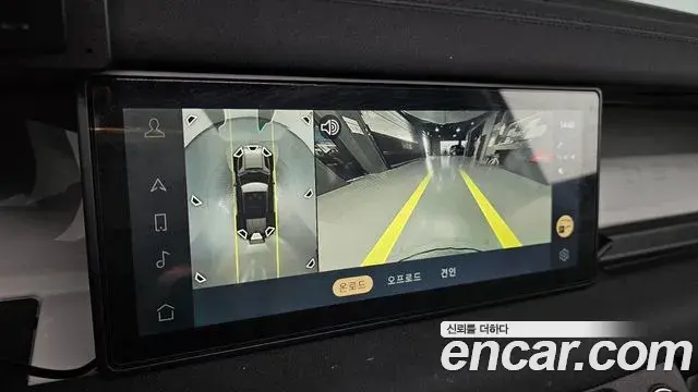 Land Rover Defender 2020 — Фото 15/20