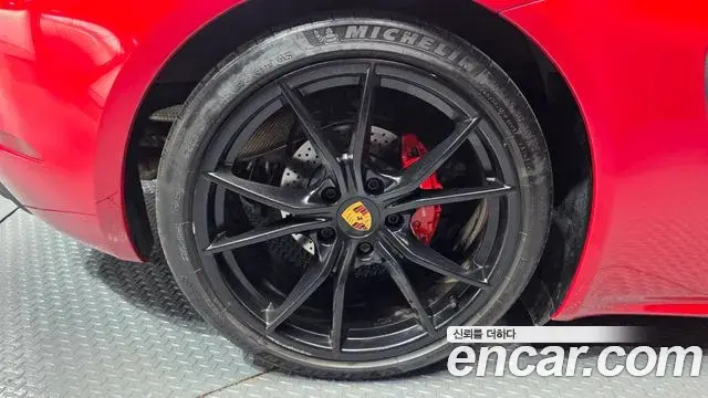 Porsche 718 Cayman 2019 — Şəkil 16/34