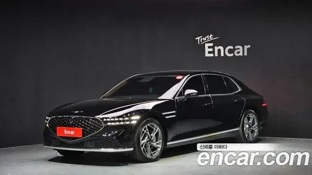Genesis G90 2022 — Photo 19/20