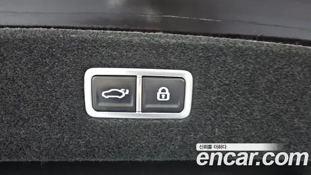 Genesis G90 2022 — Photo 8/20