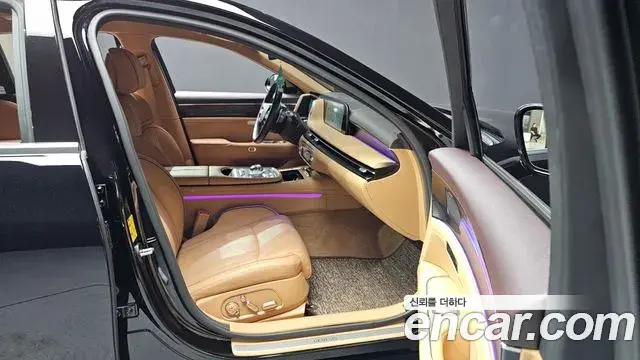 Genesis G90 2022 — Photo 4/20