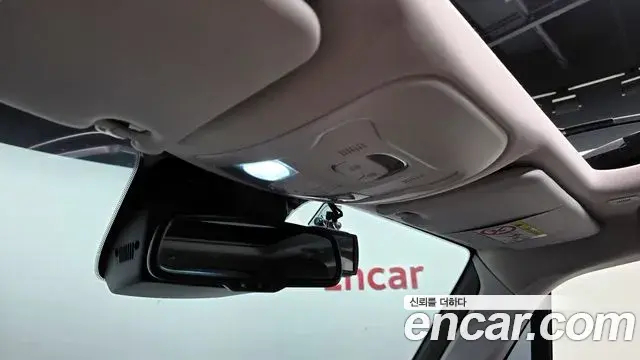 Jeep Renegade 2019 — Şəkil 18/35