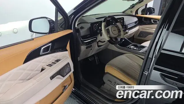 Kia Carnival 2024 — Photo 5/20