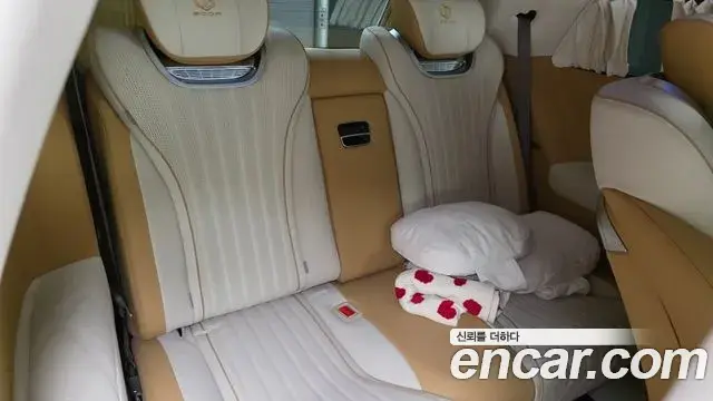 Kia Carnival 2024 — Photo 2/20