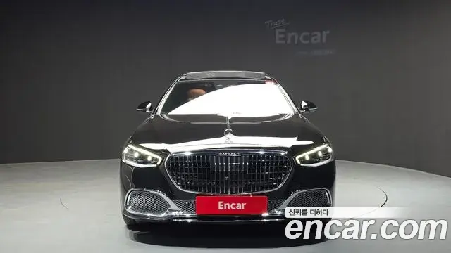 Mercedes-Benz S-Class 2023 — ფოტო 17/33