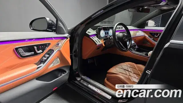 Mercedes-Benz S-Class 2023 — ფოტო 32/33