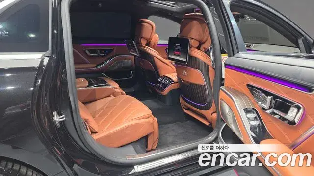 Mercedes-Benz S-Class 2023 — ფოტო 15/33